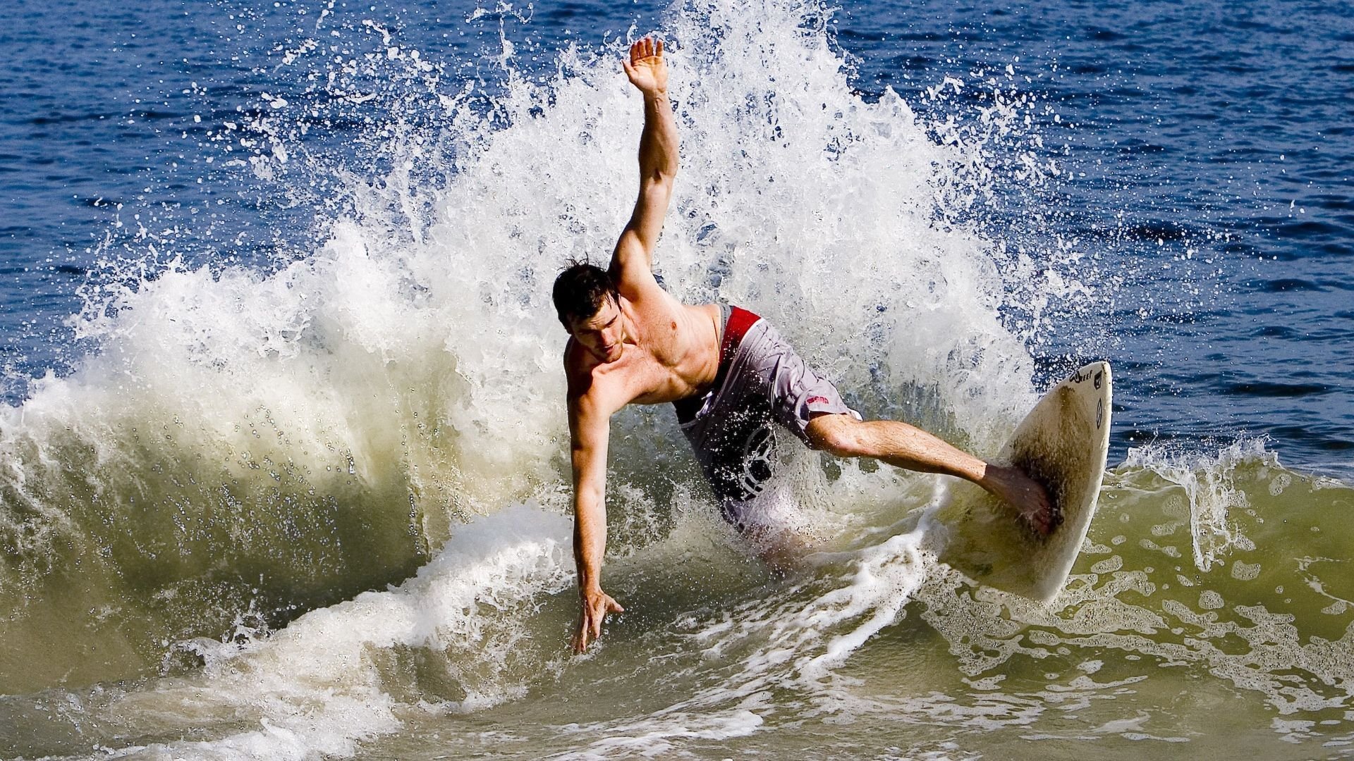 德甲逆袭奇迹：奇迹战编织壮丽篇章，奇迹德一费斩杀