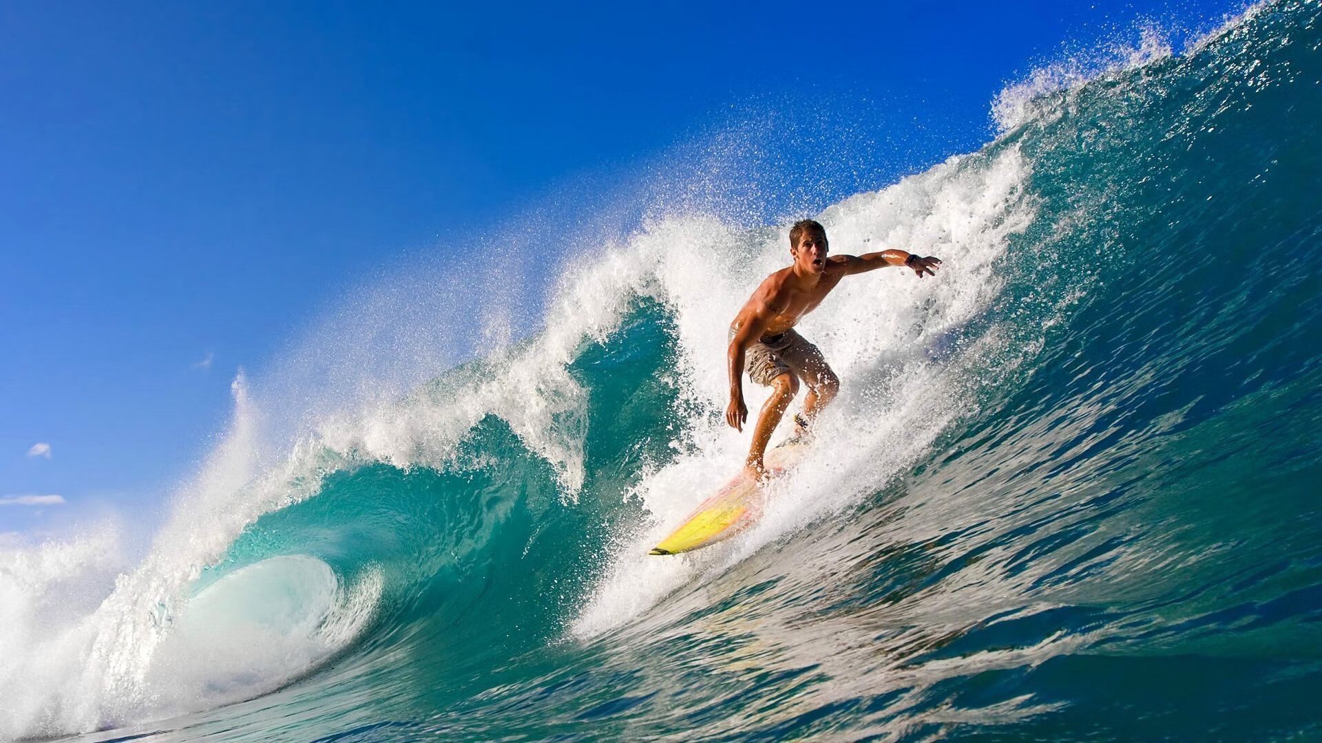 开云体育中国官网-胡贝特·科斯男子200米个人混合泳决赛强势冲刺，男子200米混合泳英国选手